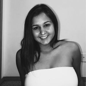 Meet your Posher, Kayla